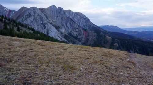 Peaks above Frazier Lake on the Shafthouse Loop