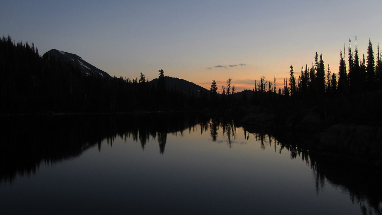 Necklace Lake Backpack